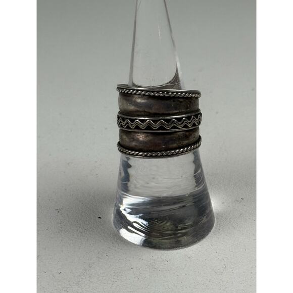 Vintage Wide Band Sterling Silver Ring Patterned Size 8 - Picture 7 of 11